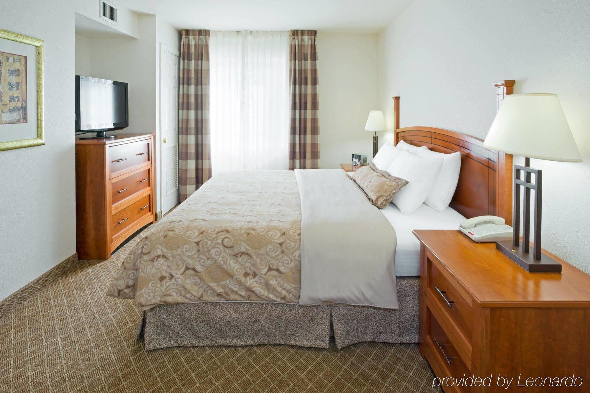 Staybridge Suites-Philadelphia/Mount Laurel, An Ihg Hotel חדר תמונה